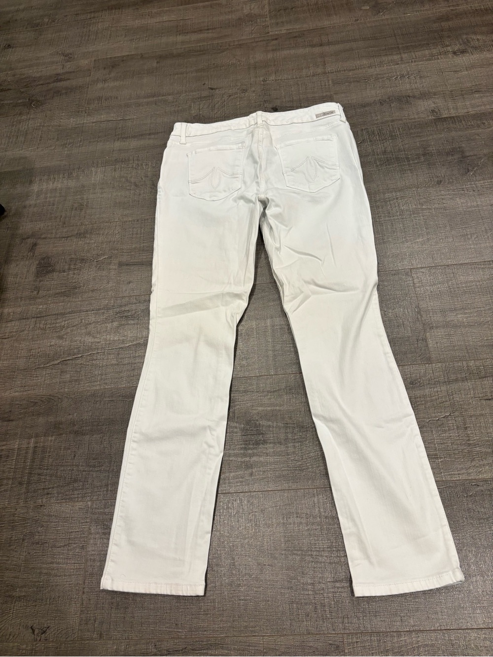 Level 99 Jeans White Women’s Skinny Straight Leg